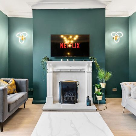 Deluxe 5 Bed In Central Whitby - Parking - Hot Tub Esterno foto