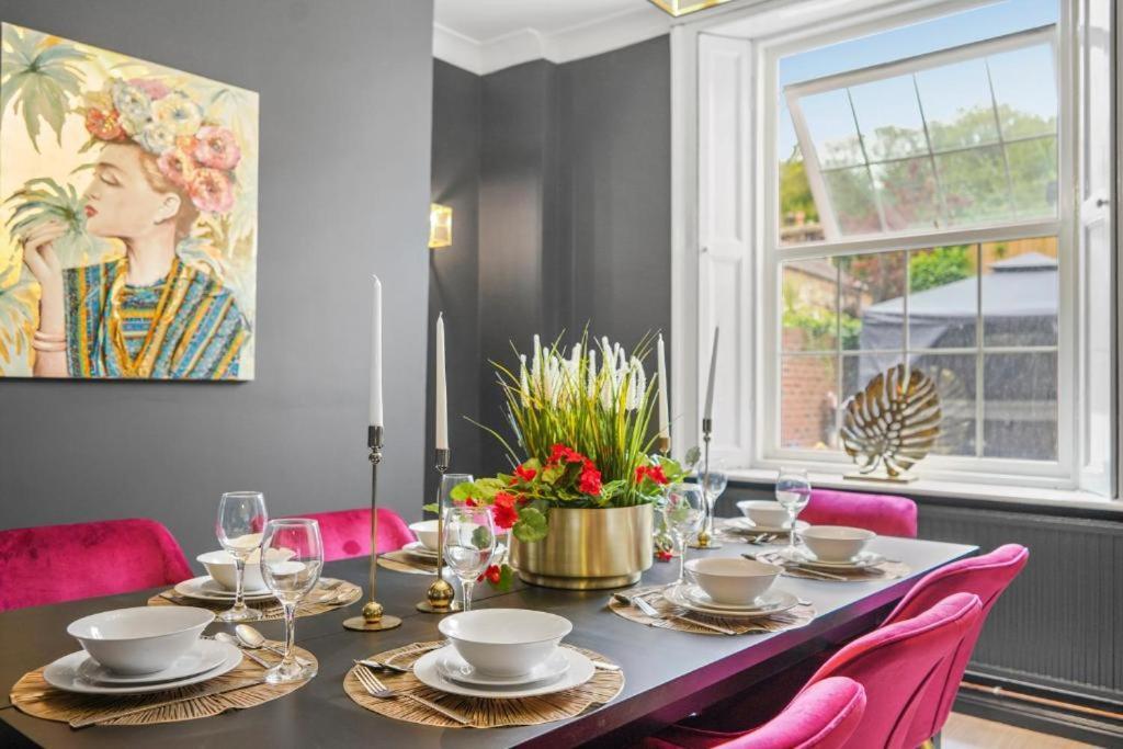 Deluxe 5 Bed In Central Whitby - Parking - Hot Tub Esterno foto