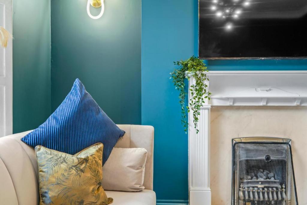 Deluxe 5 Bed In Central Whitby - Parking - Hot Tub Esterno foto