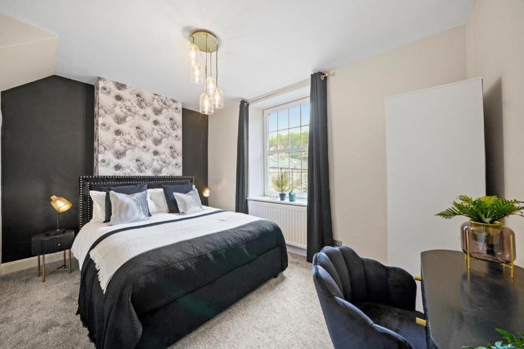 Deluxe 5 Bed In Central Whitby - Parking - Hot Tub Esterno foto