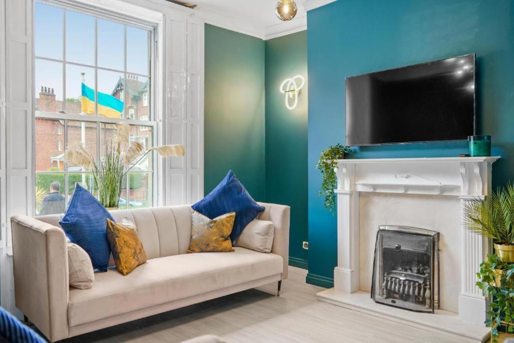 Deluxe 5 Bed In Central Whitby - Parking - Hot Tub Esterno foto