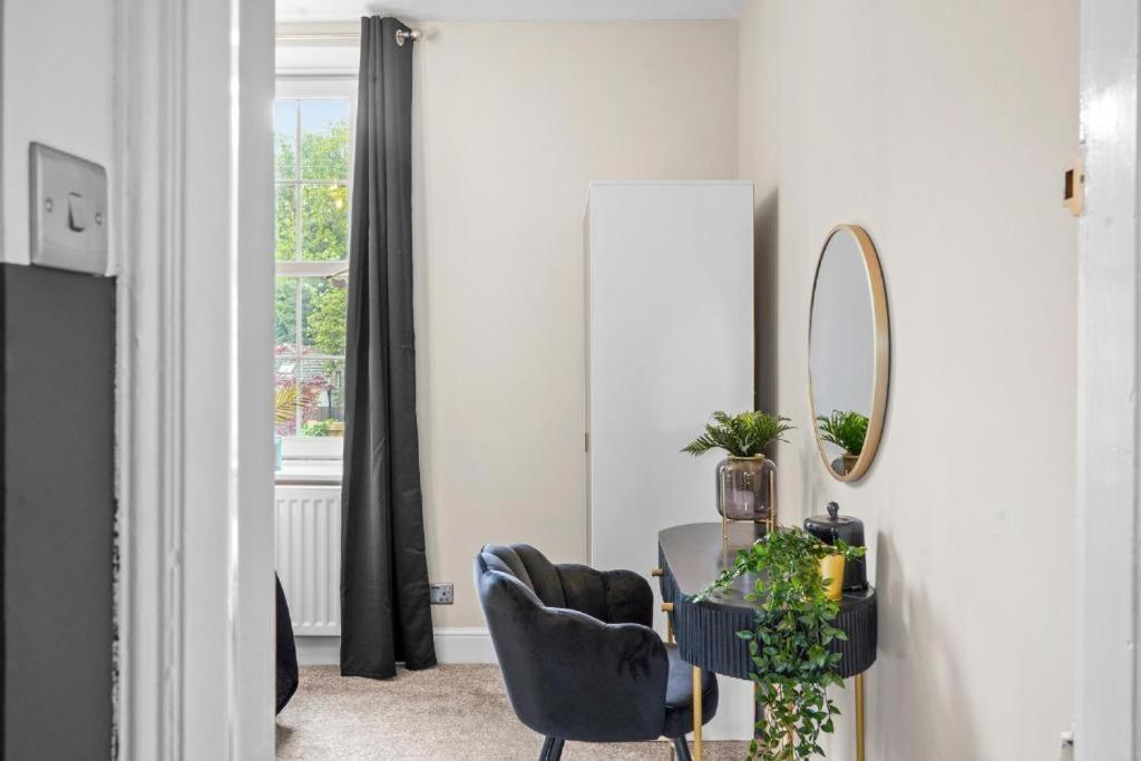 Deluxe 5 Bed In Central Whitby - Parking - Hot Tub Esterno foto