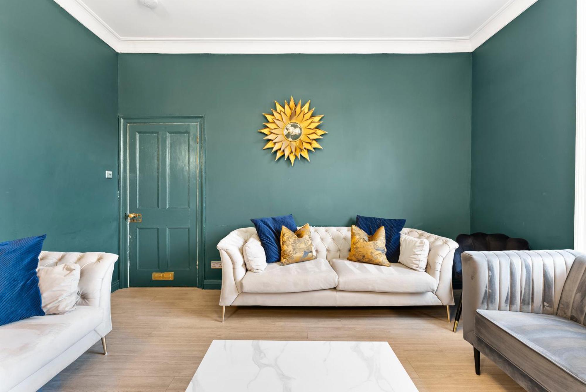 Deluxe 5 Bed In Central Whitby - Parking - Hot Tub Esterno foto